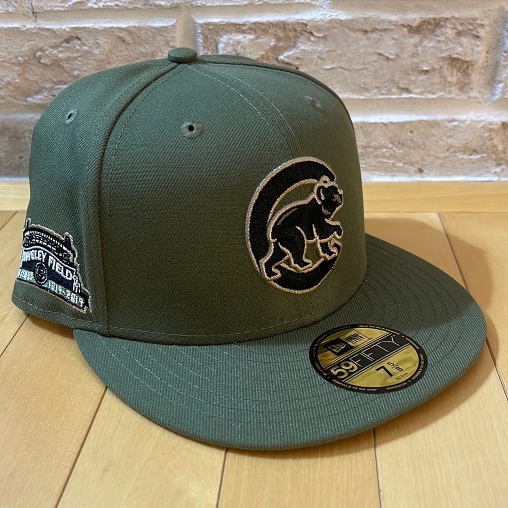 New Era 59Fifty Chicago Cubs Fitted Hat Size 7 5/8 Camo UV Wrigley Side Patch